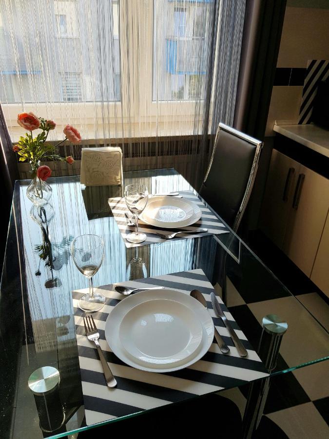 Apartment Luxury Oasis Srodmiescie Downtown 3 Os Krakow Dış mekan fotoğraf